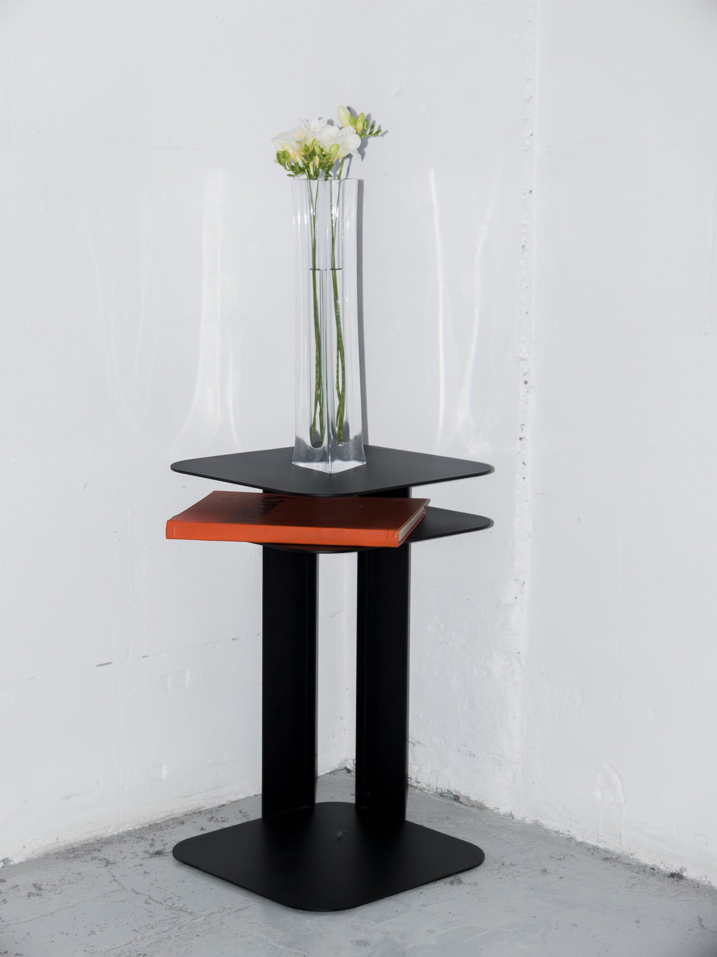 Double side table