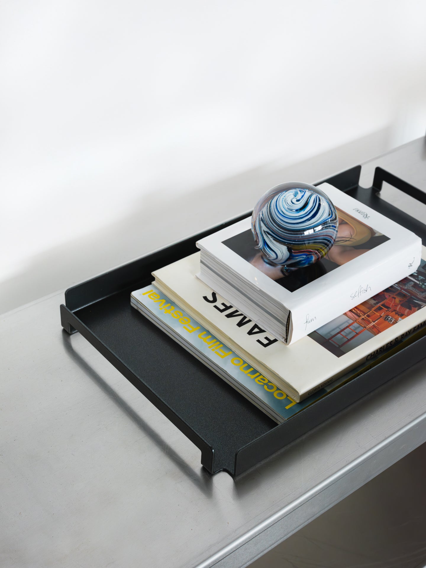 Tray